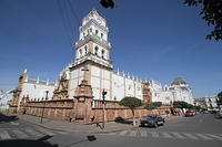 Buildings & Monuments